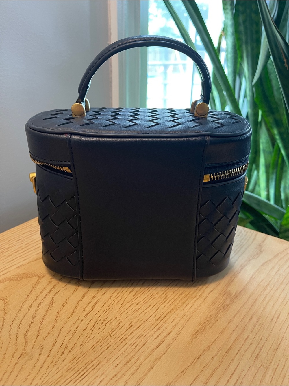 Black Woven Mini Train Case Handbag with Removable Crossbody Strap - Picture 3 of 5